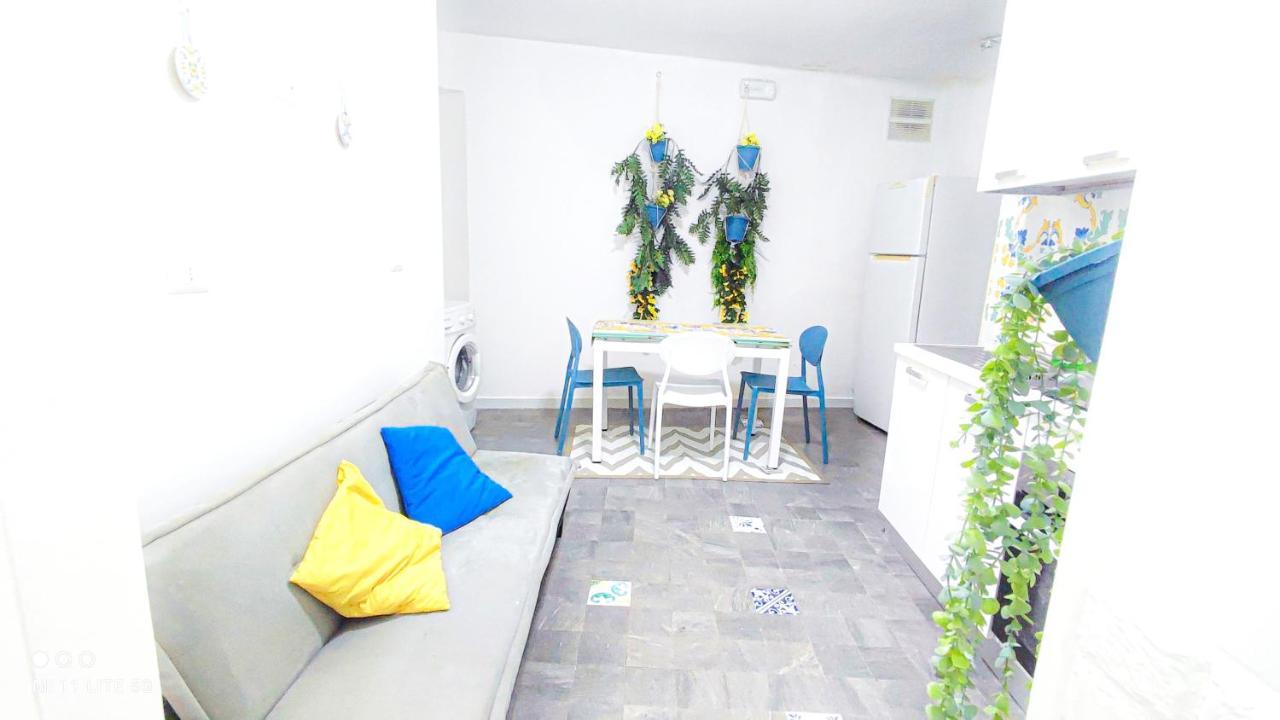 Loft Monteoliveto By Napulitandream Apartment Napoli Exterior foto